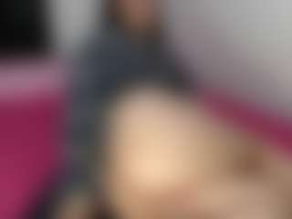 ALEXASWEET's Live Sex Cam Show