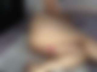 ALEXASWEET MILF webcam performer live streaming