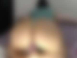 ALEXASWEET's Live Sex Cam Show