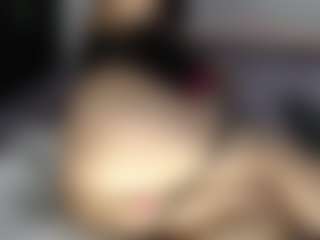 ALEXASWEET MILF webcam performer live streaming