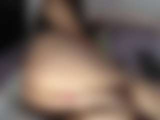 Live cam show with ALEXASWEET - Mature Middle Aged on Camsoda