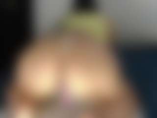Live cam show with ALEXASWEET - Curvy MILF on CSO-WL