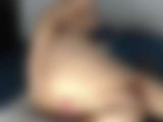 Live cam show with ALEXASWEET - Brown Eyes Mature on SpankPalCams