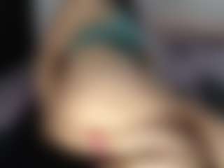 ALEXASWEET's Live Sex Cam Show