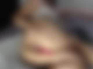 ALEXASWEET's Live Sex Cam Show