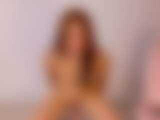 Live cam show with Allison Palmer - Fingering Latina on 1on1-livenow | colombia