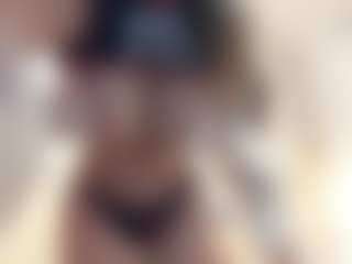 Live cam show with Lucia Valentina - Fuck on fuck-show.com