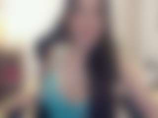 Live cam show with Lucia Valentina - Fuck on hotwifechat.live