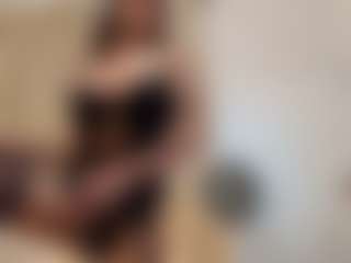 Lucia Valentina's Live Sex Cam Show
