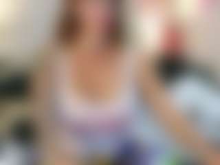 Live cam show with Amy Honney - Lovense on livesuperchat.net