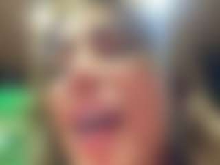 Amy Honney's Live Sex Cam Show