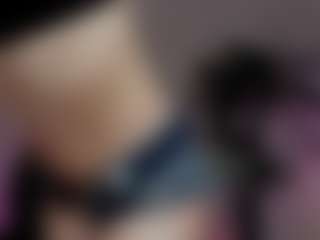 emma7's Live Sex Cam Show