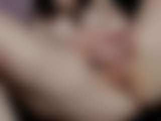 emma7's Live Sex Cam Show