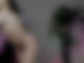 emma7 MILF webcam performer live streaming