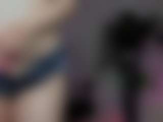 emma7's Live Sex Cam Show