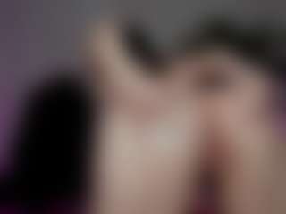 emma7's Live Sex Cam Show