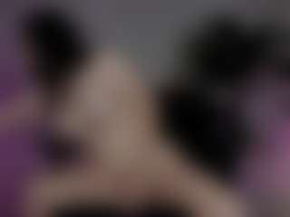 emma7's Live Sex Cam Show