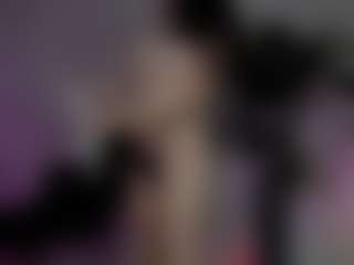 Live cam show with emma7 - Athletic MILF on hotwifechat.live