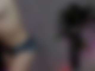 emma7's Live Sex Cam Show