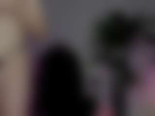 emma7's Live Sex Cam Show