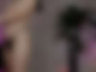 emma7's Live Sex Cam Show