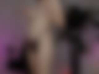 emma7's Live Sex Cam Show