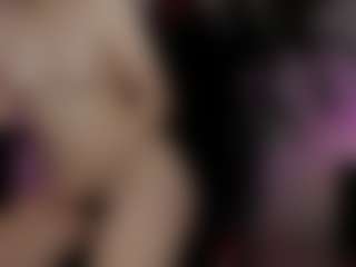 emma7's Live Sex Cam Show