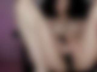 emma7's Live Sex Cam Show