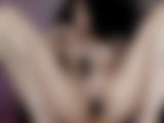 emma7's Live Sex Cam Show