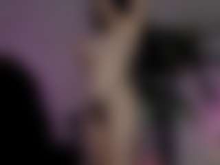 emma7's Live Sex Cam Show