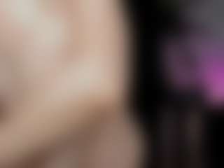 emma7's Live Sex Cam Show
