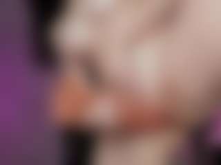 emma7's Live Sex Cam Show