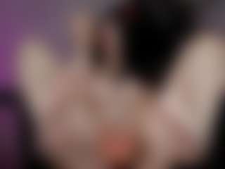 emma7's Live Sex Cam Show