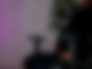 emma7's Live Sex Cam Show