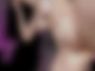 emma7's Live Sex Cam Show