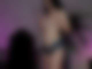 emma7's Live Sex Cam Show