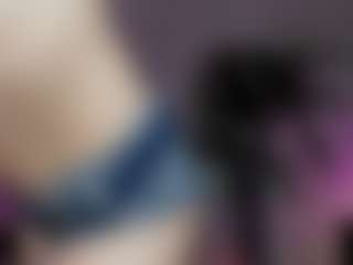 emma7's Live Sex Cam Show