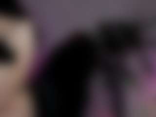 Live cam show with emma7 - Athletic MILF on Hubzter Live