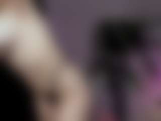 Live cam show with emma7 - Skinny MILF on sexylive.show
