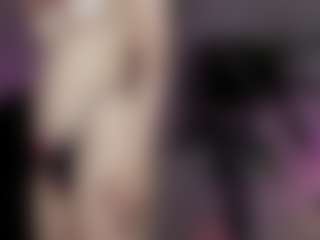 emma7 MILF webcam performer live streaming