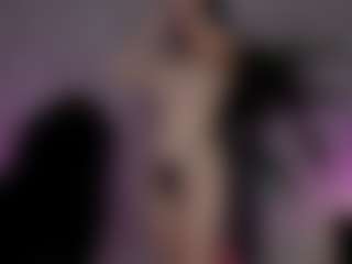 Live cam show with emma7 - Athletic on TeamSkeetLive