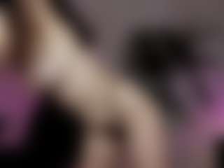 emma7 MILF webcam performer live streaming