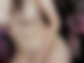 emma7 MILF webcam performer live streaming