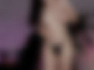 emma7 MILF webcam performer live streaming