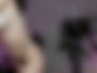emma7's Live Sex Cam Show