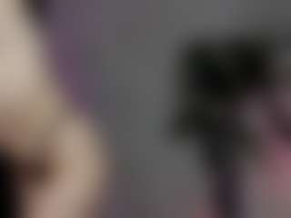 emma7's Live Sex Cam Show