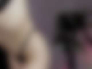 emma7's Live Sex Cam Show