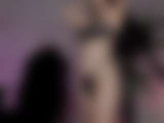 emma7 MILF webcam performer live streaming