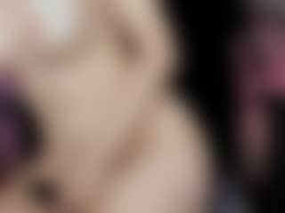 emma7's Live Sex Cam Show