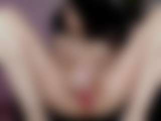 Live cam show with emma7 - Body Massage on SxyPornLive